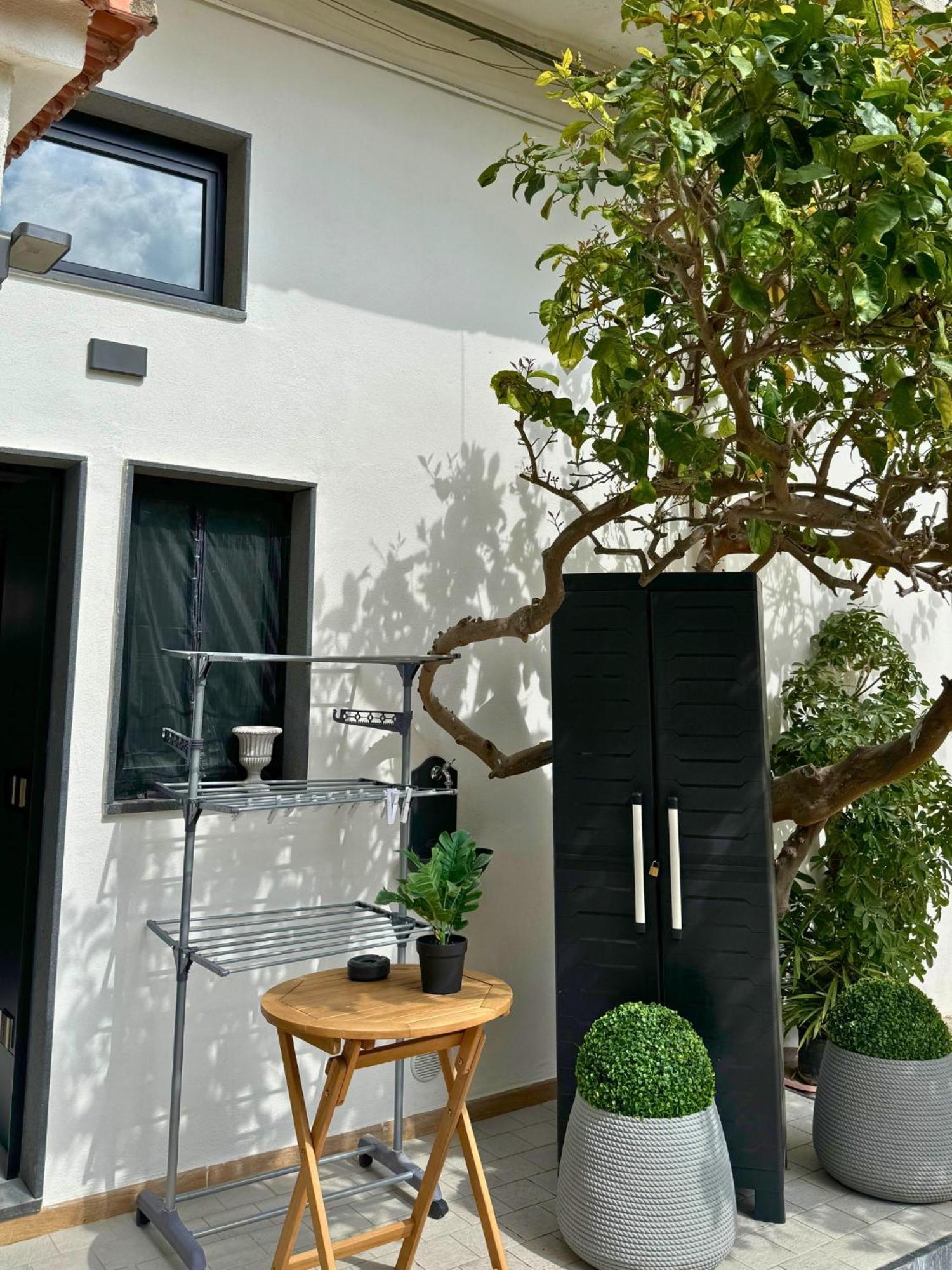 Dislocati Bnb - Jacuzzi Privata - Cucina - Tv60" - Minimal Luxury Marigliano Exterior foto